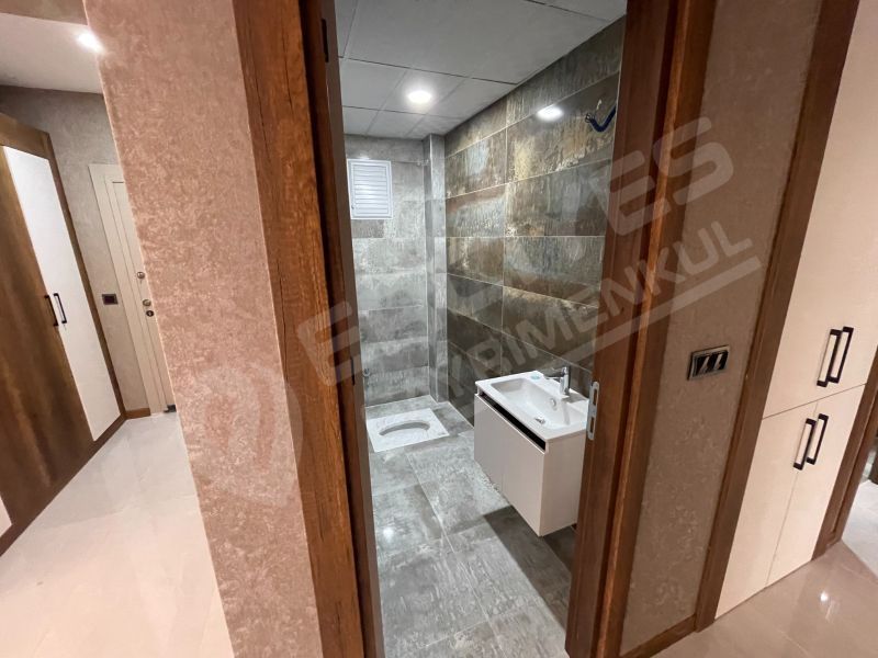 SEYRANİ MAH.--SATILIK ULTRA LÜKS 4+1 DAİRE